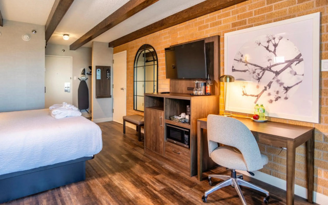 Old Orchard Inn & Spa