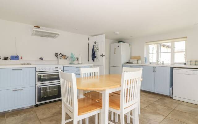 Daisy Cottage