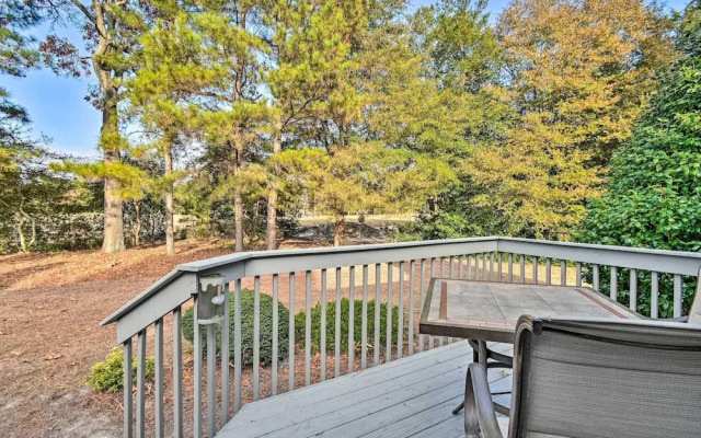 Pinehurst Gem on Golf Course & Putting Green!