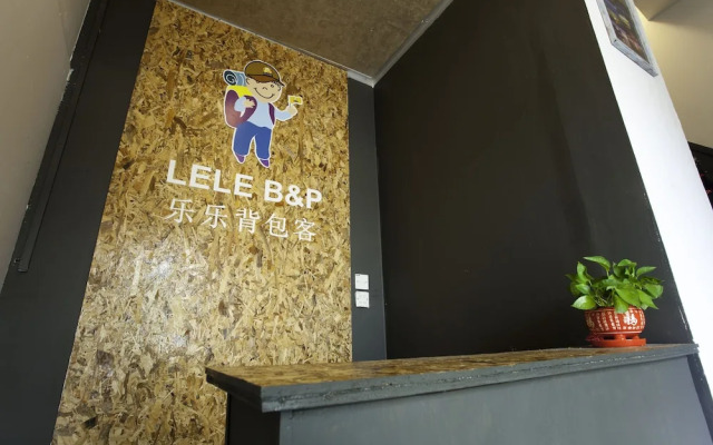 Le Le B&P