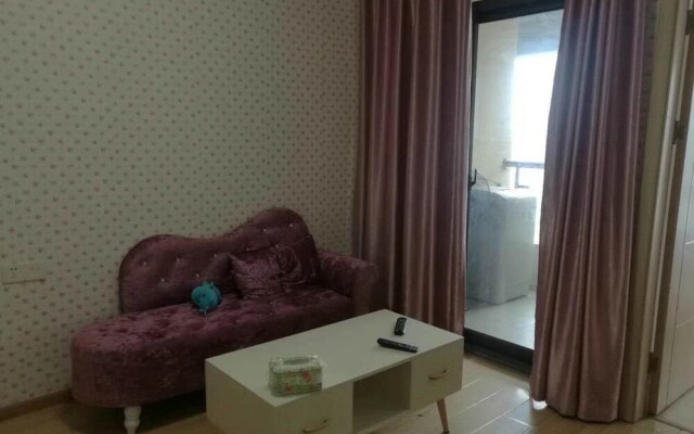 Wuhan Loving Home Apartment