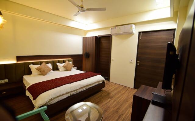 Shyampuriya Palace By FabHotel