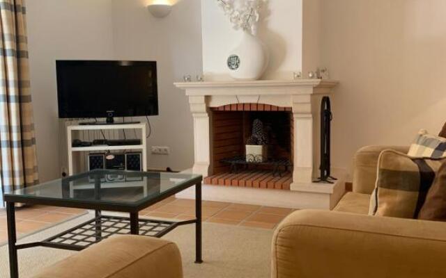 Caravelas Apartment 38