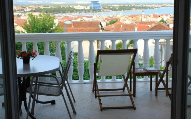 Vila Rojana