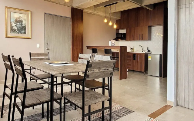 w Astonishing 3BR in Laureles