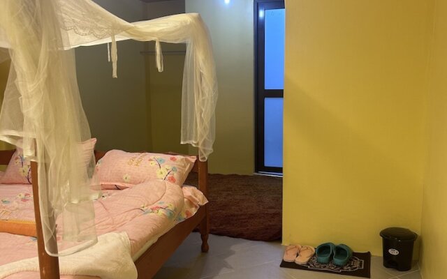 020-16 Airbnbs
