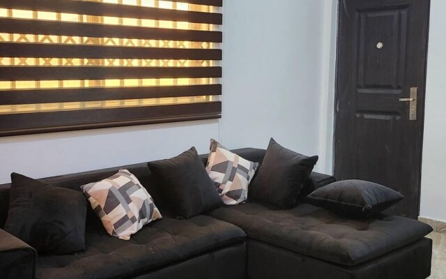 Lovely & Cute Condo - Close to Highway - Parking