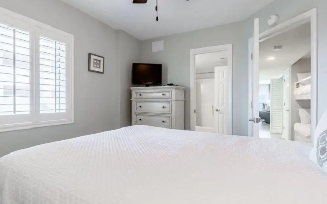 Westwind by Youngs Suncoast