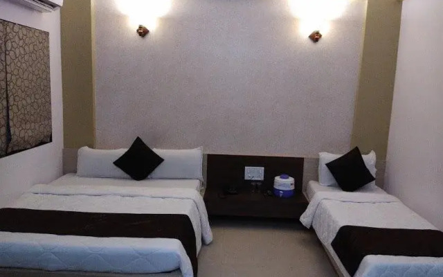 Hotel Somnath Atithigruh