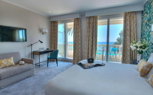 Mercure Nice Marche aux Fleurs