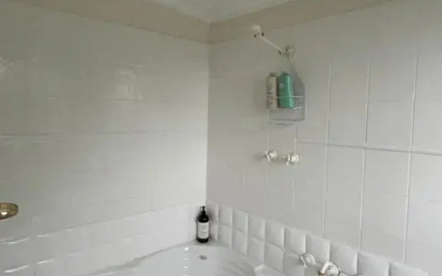 The Mayfair, 4 -bed rooms accommodation Daylesford