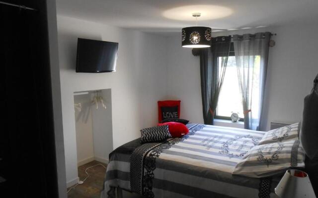 Aux Jardins De La Guyonnière Gîte 2 à 13 personnes