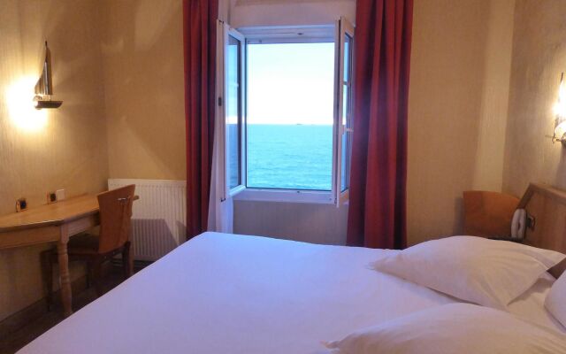 Hotel Kyriad Saint Malo centre Plage
