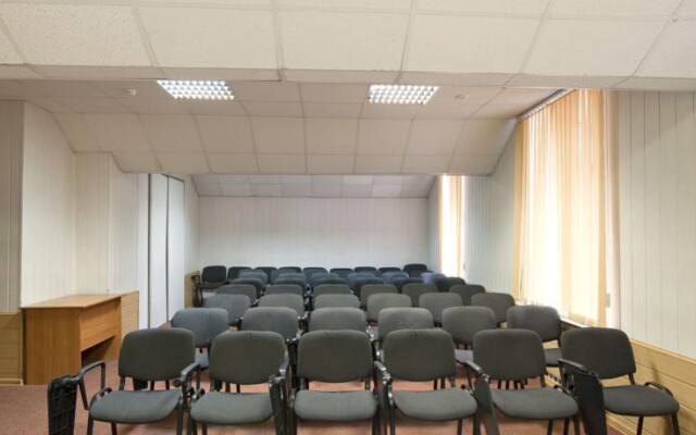 Z Hotel by Zolotoy Kolos