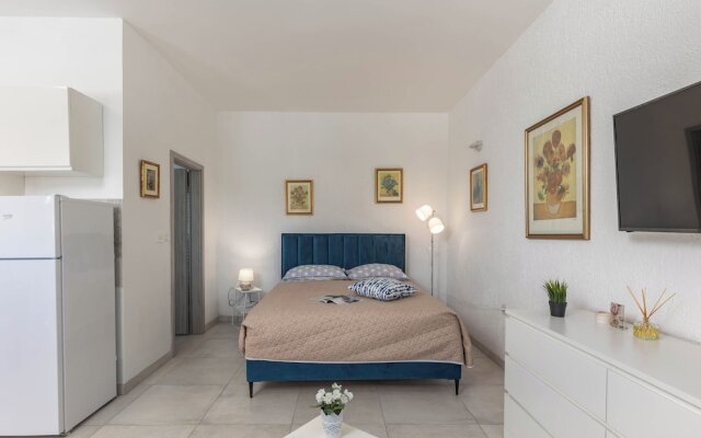 Holiday Home Sladonja - Apartment 02