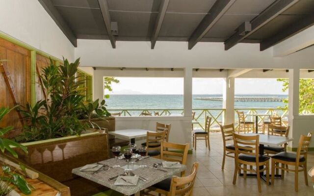 Ferryboat Inn