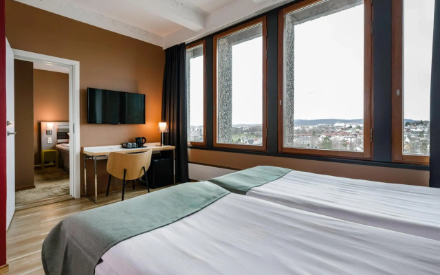 Quality Hotel 33