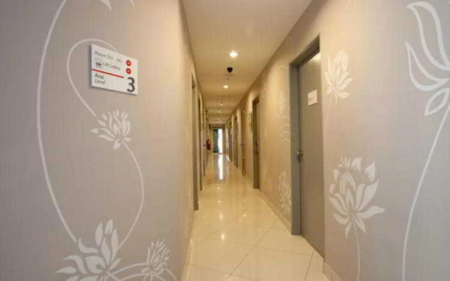 Tune Hotel - Danga Bay, Johor