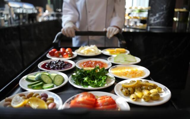 Marlen Hotel Bayrakli