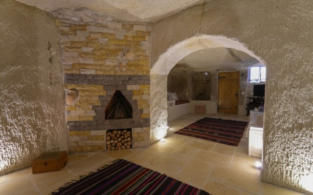 My Cave Suites