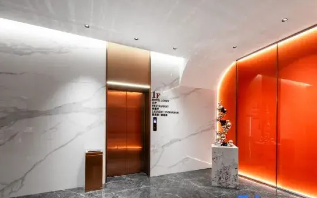 Xihuan S Hotel<Huangmei Pengtai Hotel>