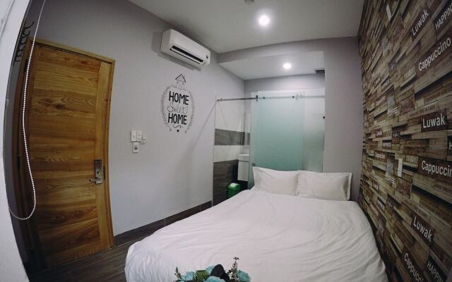 Clam Hostel