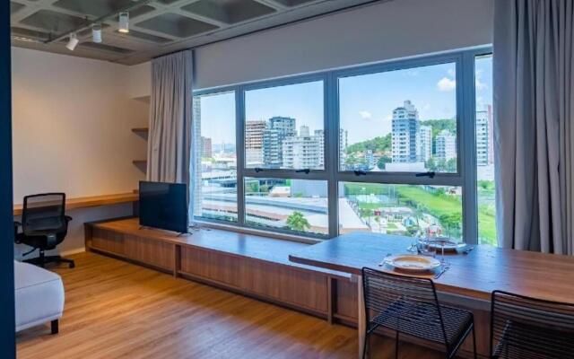 Atrium Studios by Xtay
