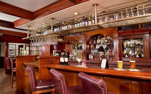 Ayres Hotel Costa Mesa/Newport Beach