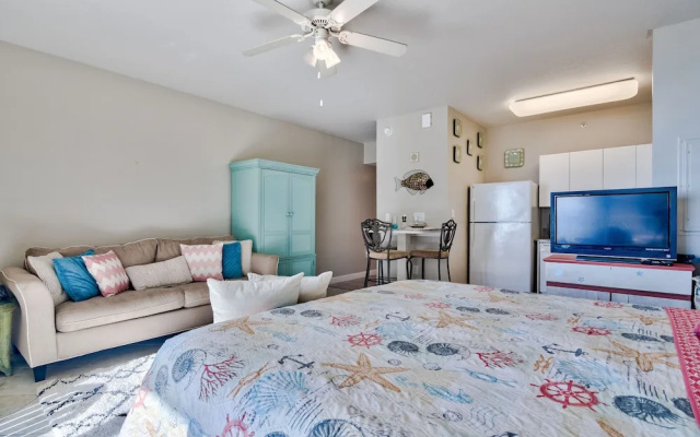 Shores of Panama by Forehand Rentals