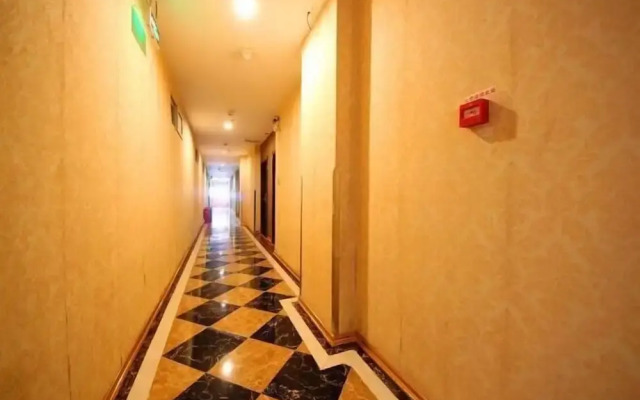Nanning Hongtu Business Hotel (Railway Station)