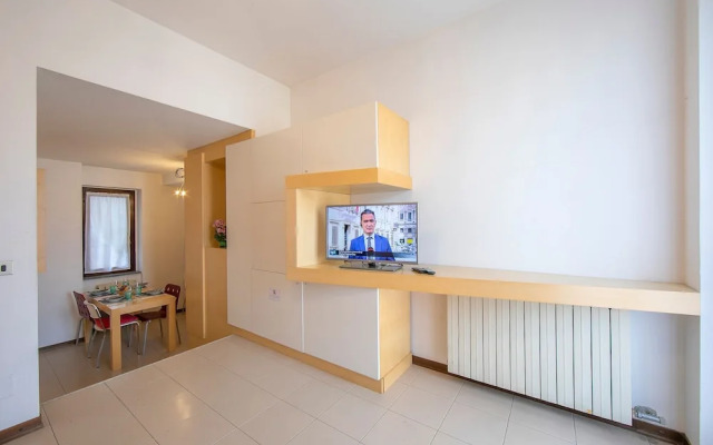 Sweet Escape Stresa Center