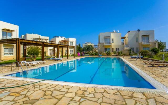Apartment - penthouse 200 meters from the beach