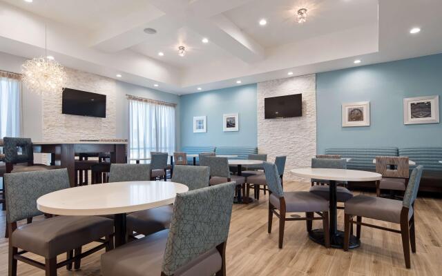 Best Western Plus Buda Austin Inn & Suites