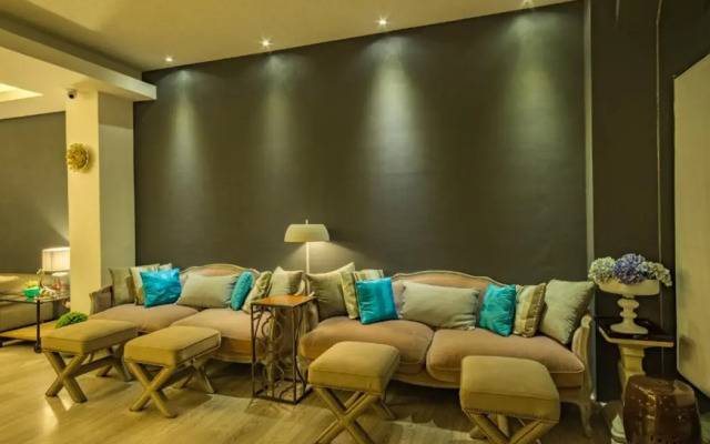 Azumi Boutique Hotel