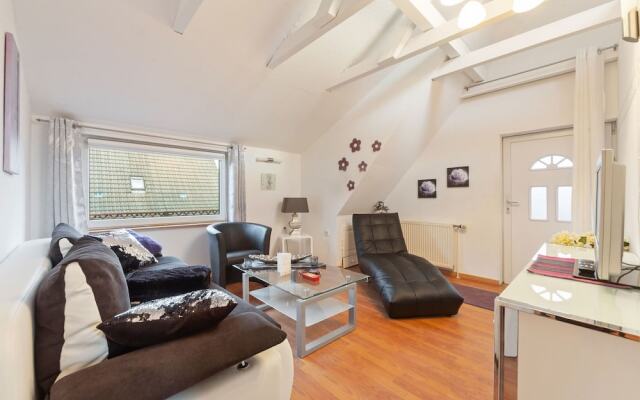 Dreamy Apartment in Greetsiel with Balcony