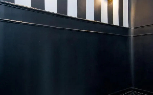 Amor de Dios 17 Luxury Suites