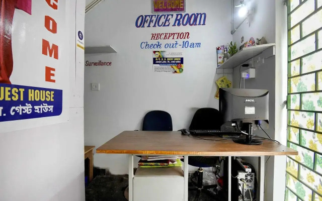 H B Guest House by OYO Rooms