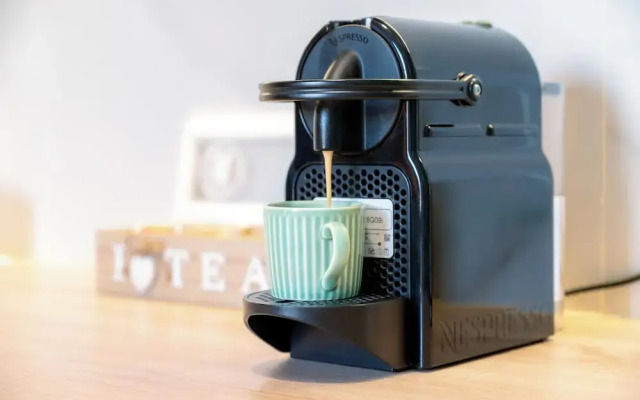 Peacock's Apartments