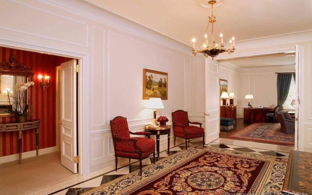 The Towers of the Waldorf Astoria New York
