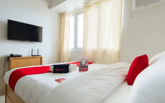 RedDoorz Plus @ Silk Residences Sta. Mesa Monthly Stay