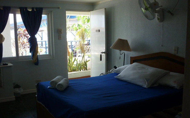 Blue Rock Beach Resort