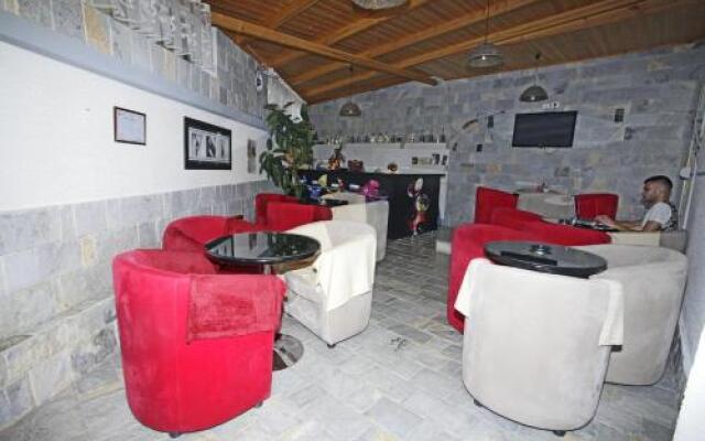 Alen Bar Hotel