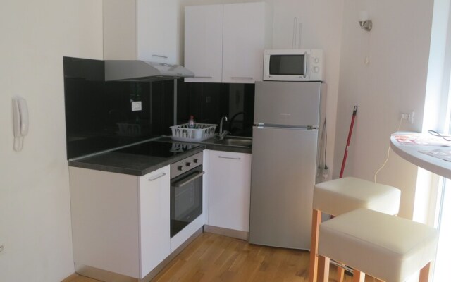 Apartments Davor