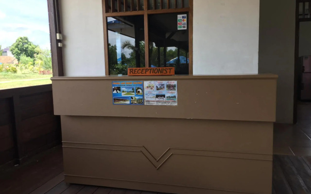 Pelangi Lake Resort and Hotel Belitung