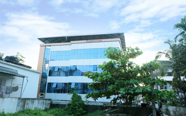 OYO 18959 Pin Point Inn