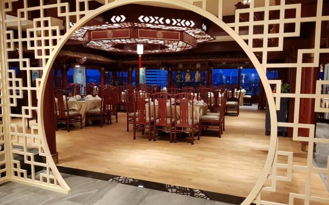 Pearl Hotel Phuket
