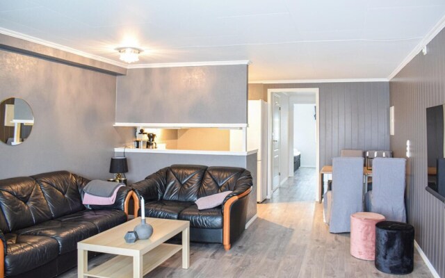 Beautiful Apartment in Åkrehamn With Wifi and 2 Bedrooms