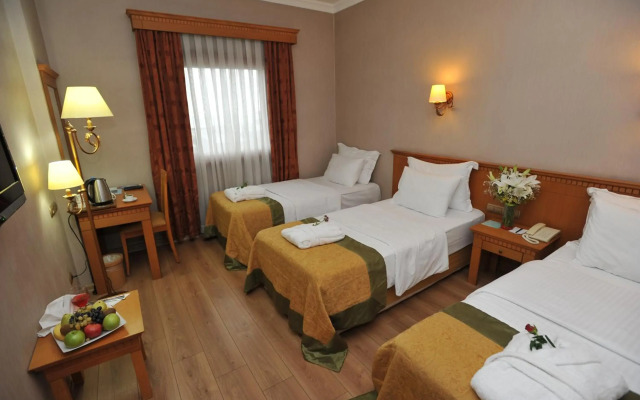 Usta Park Hotel