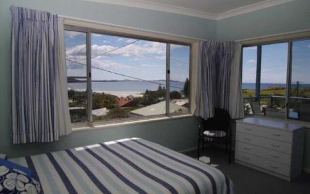 Clareview, 8 Korogora Street