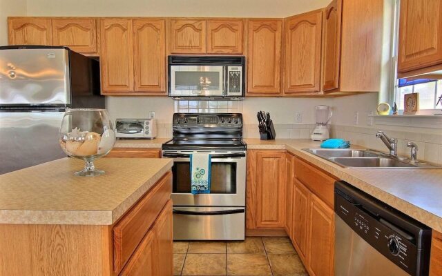 Tropical Touchdown - 4 Br Home